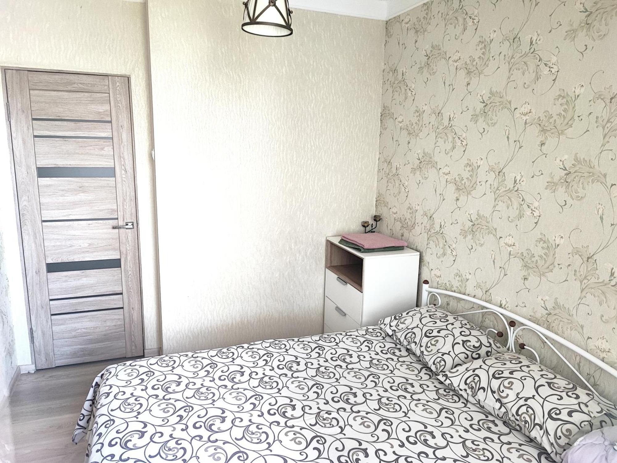 Автовокзал Apartment Rivne Exterior foto